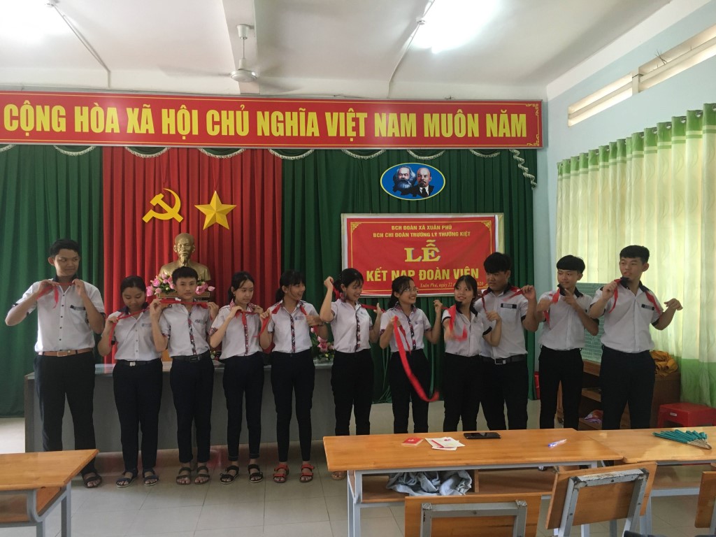 Lễ kết nạp Đoàn viên 2019 - 2020